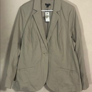 LANE BRYANT BEIGE BLAZER